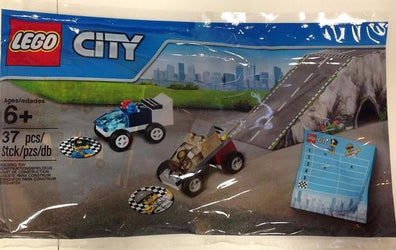LEGO Set-Police Chase (Polybag)-Town / City / Police-5004404-1-Creative Brick Builders